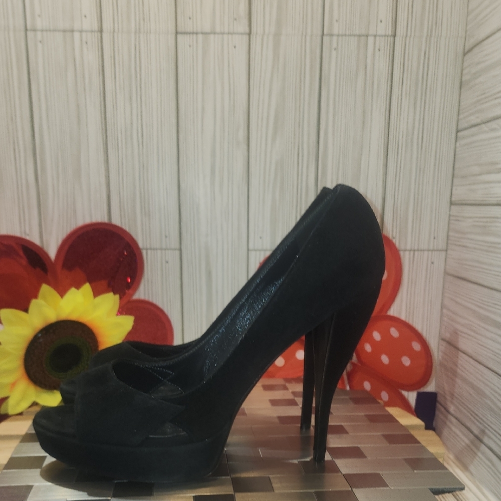 Edmundo Castillo Elegant Black Suede Peep-Toe Heels - Picture 3 of 9
